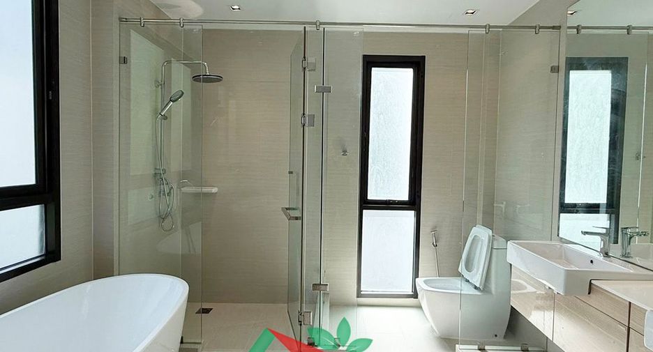 Casa en venta de 3 habitaciones en Prawet, Bangkok