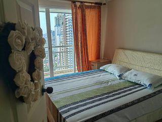 Аренда 1 кровать кондо в Щаттхана, Бангкок