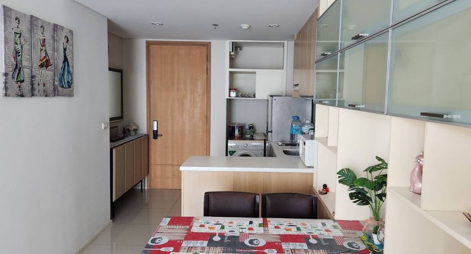 For rent 1 bed condo in Watthana, Bangkok