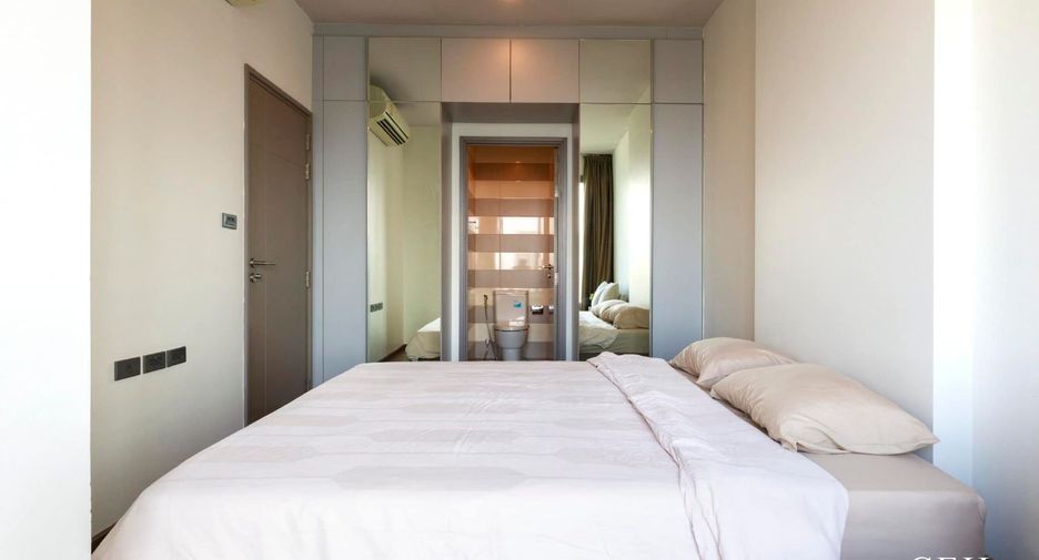 For rent 1 bed condo in Watthana, Bangkok