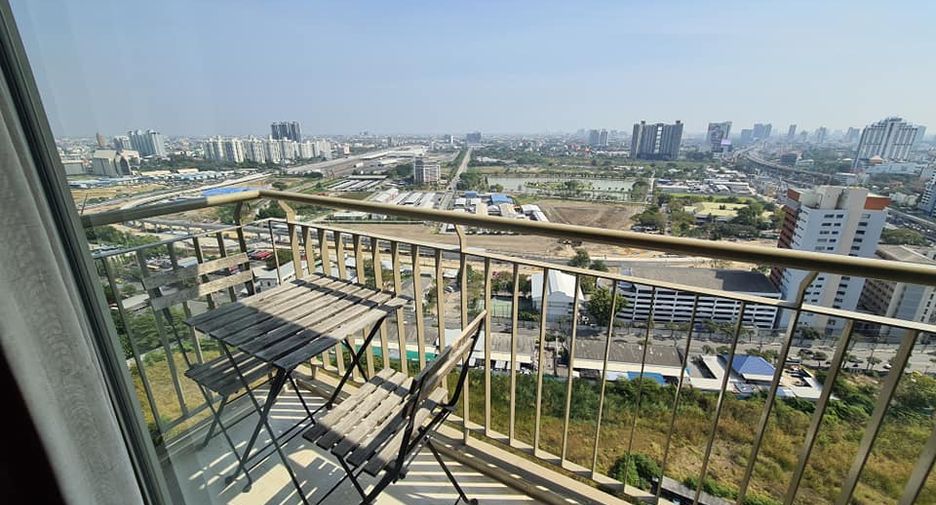 Condo en alquiler de 1 habitaciones en Huai Khwang, Bangkok