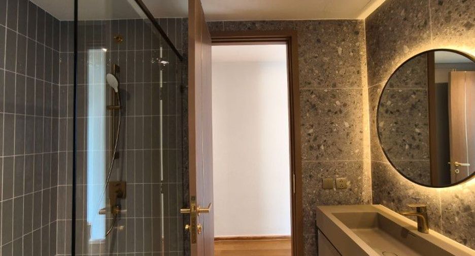Condo en venta de 2 habitaciones en Khlong Toei, Bangkok
