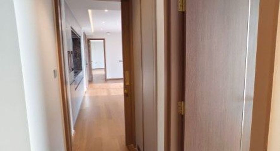 Condo en venta de 2 habitaciones en Khlong Toei, Bangkok