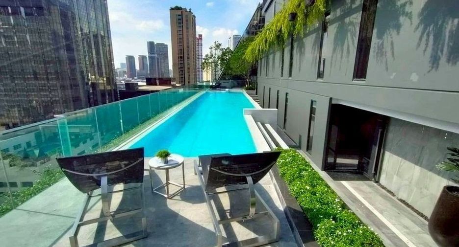 Condo en alquiler de 2 habitaciones en Khlong Toei, Bangkok