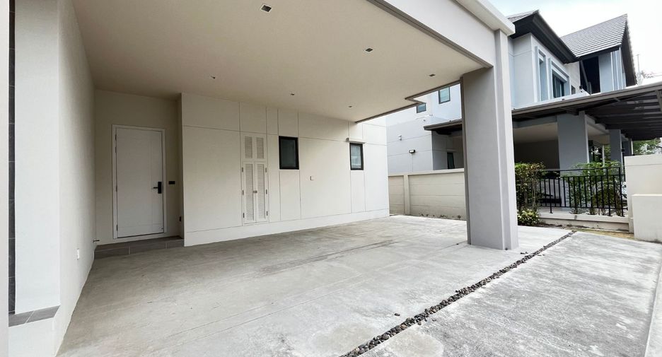 Haus zum Kauf mit 5 Zimmer in Sai Mai, Bangkok