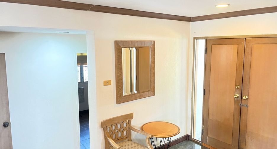 For sale 4 bedrooms house in Bang Bua Thong, Nonthaburi