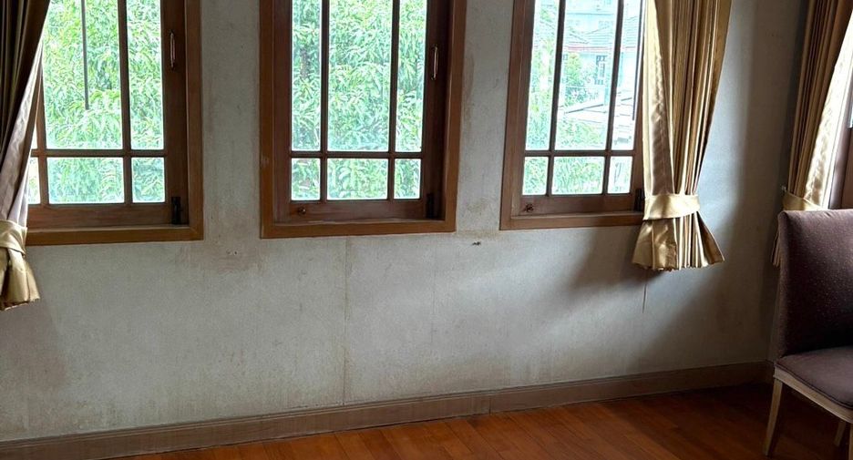 For sale 4 bedrooms house in Bang Bua Thong, Nonthaburi