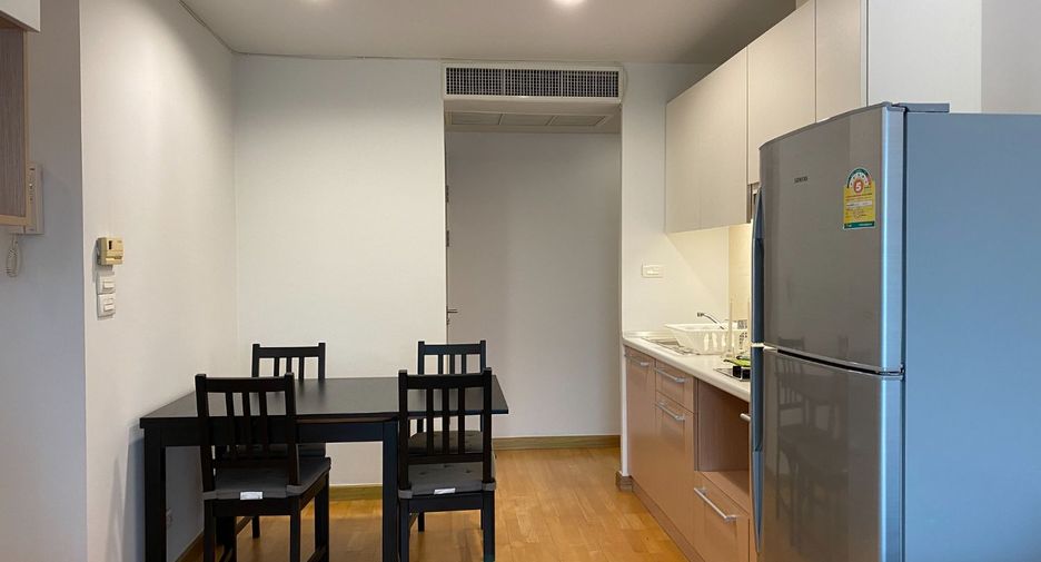 Condo en alquiler y en venta de 2 habitaciones en Phra Khanong, Bangkok