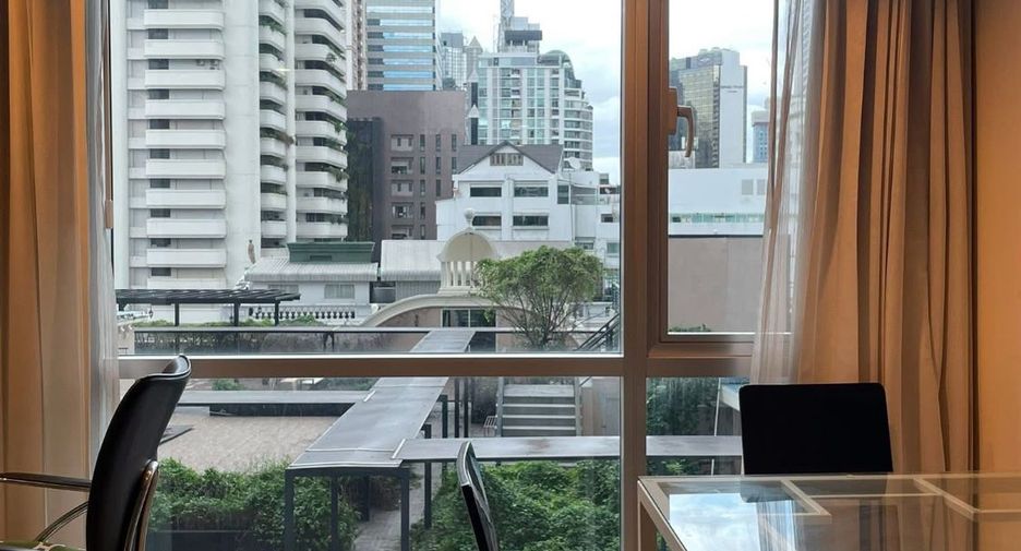 À louer 1 chambre condo à Khlong Toei, Bangkok