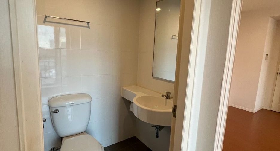 For sale 2 bedrooms condo in North Pattaya, Pattaya