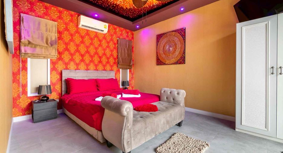 For sale 5 bedrooms villa in East Pattaya, Pattaya