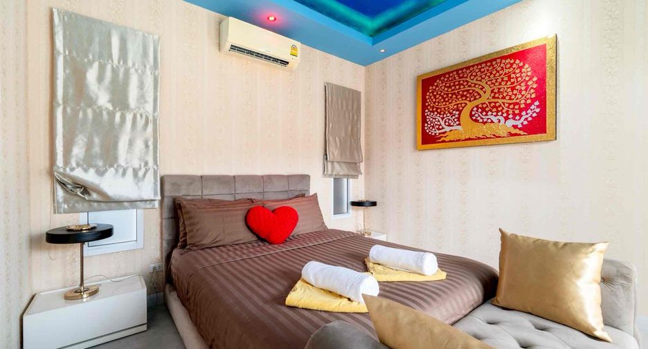 For sale 5 bedrooms villa in East Pattaya, Pattaya
