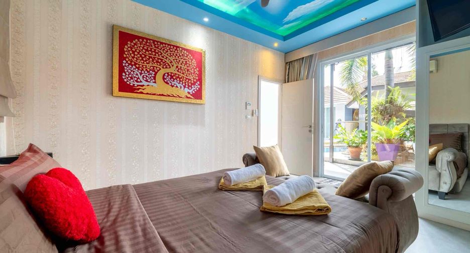 For sale 5 bedrooms villa in East Pattaya, Pattaya