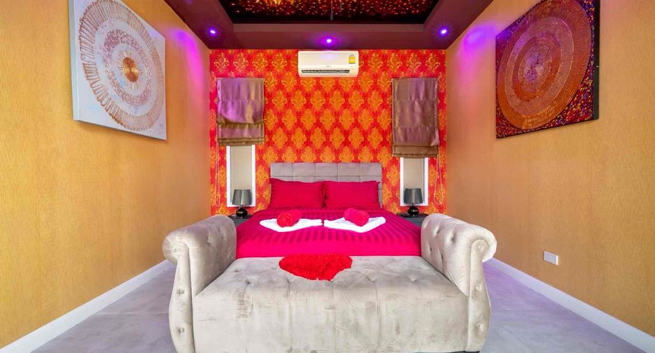 For sale 5 bedrooms villa in East Pattaya, Pattaya