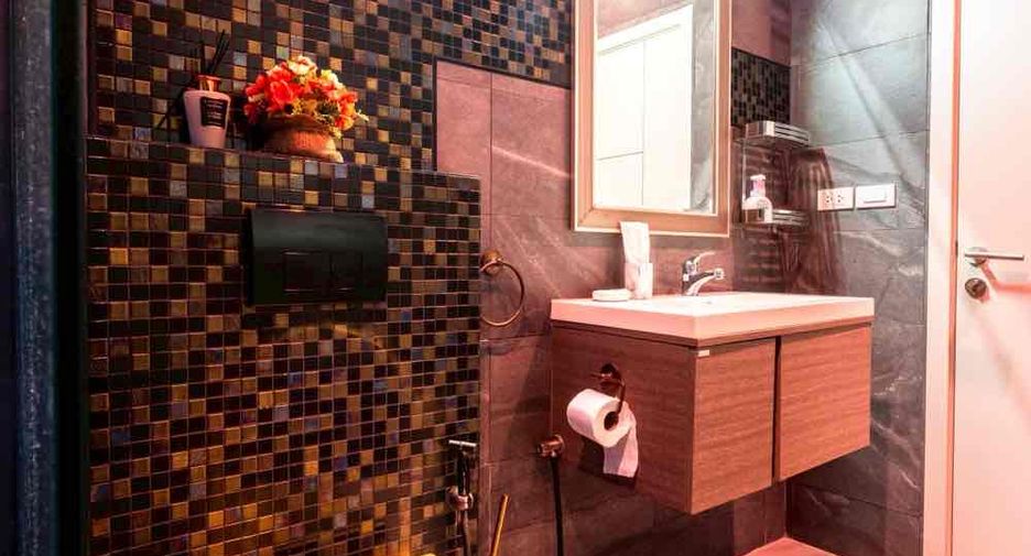 For sale 5 bedrooms villa in East Pattaya, Pattaya