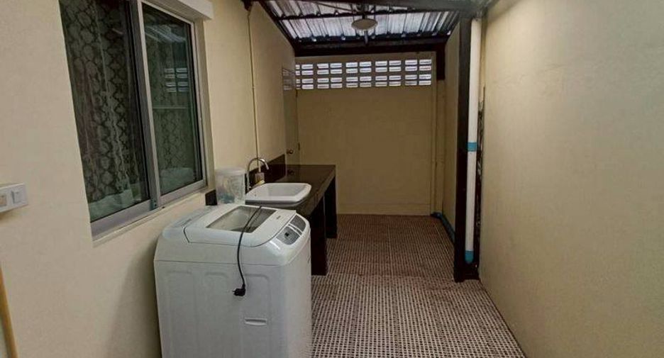 For rent 2 bedrooms house in East Pattaya, Pattaya