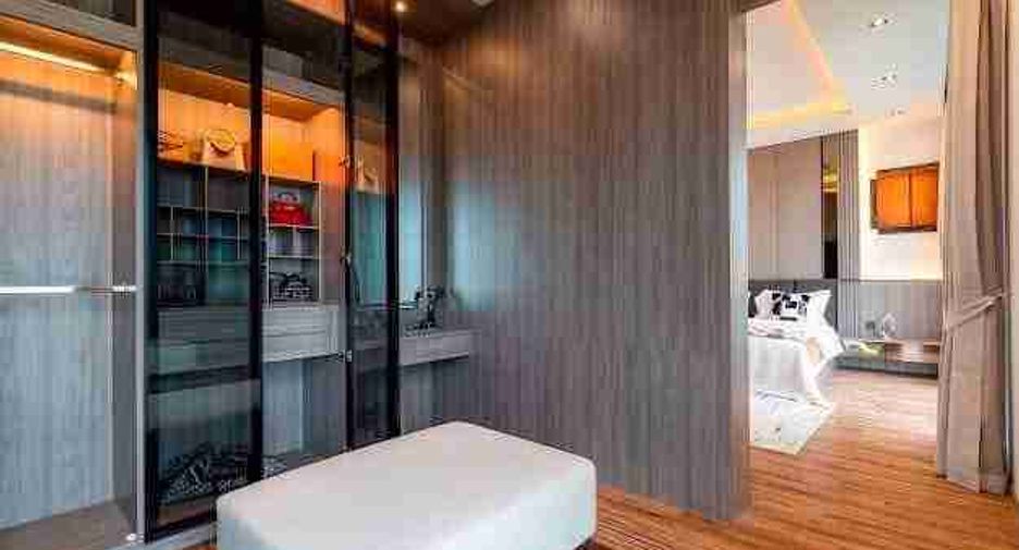For sale 5 bedrooms villa in East Pattaya, Pattaya