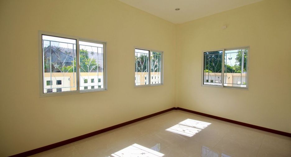 À vendre 3 chambres maison à Ban Khai, Rayong