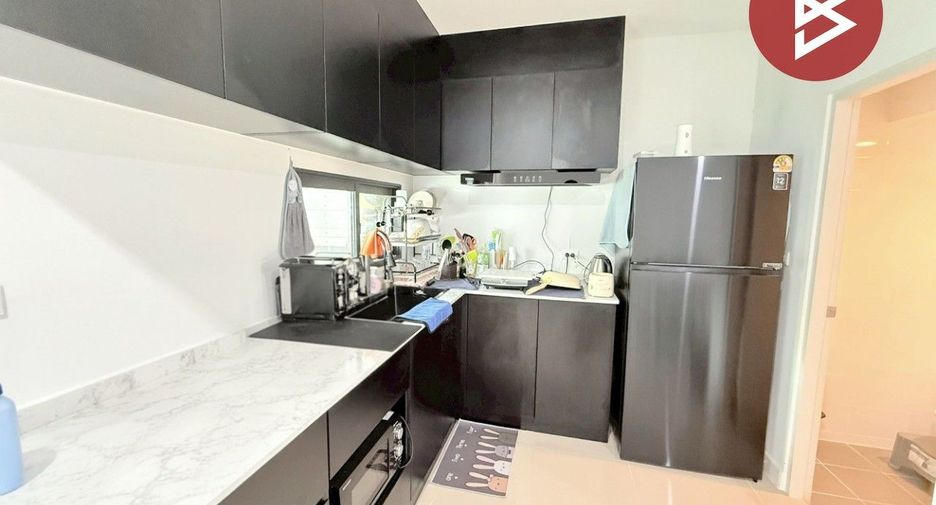 For sale 3 bedrooms townhouse in Pak Kret, Nonthaburi