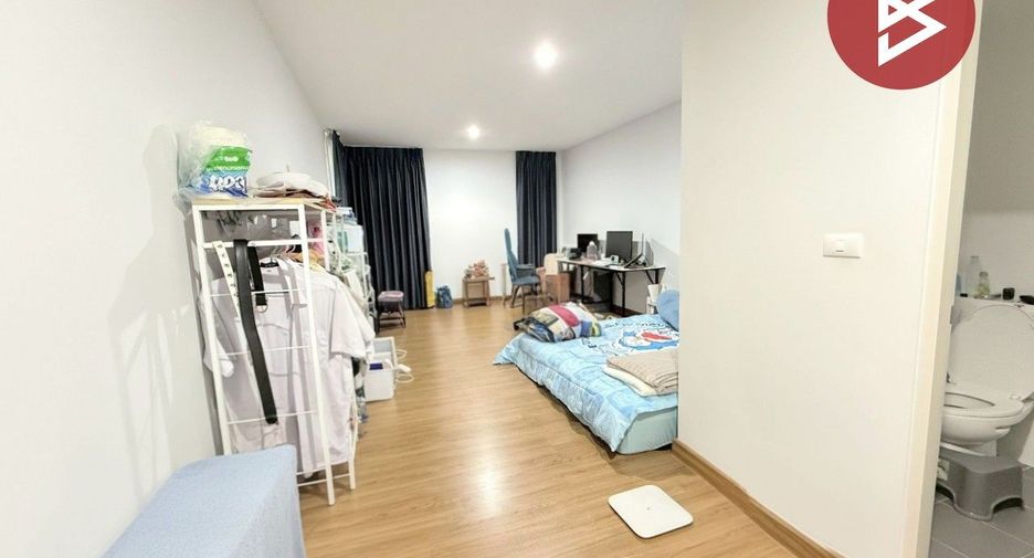 For sale 3 bedrooms townhouse in Pak Kret, Nonthaburi