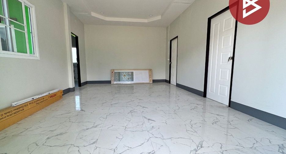Casa en venta de 2 habitaciones en Plaeng Yao, Chachoengsao