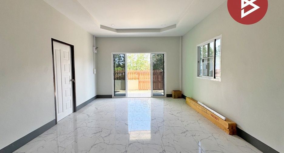 Casa en venta de 2 habitaciones en Plaeng Yao, Chachoengsao