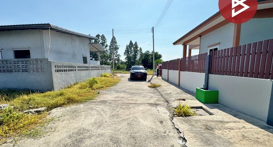 Casa en venta de 2 habitaciones en Plaeng Yao, Chachoengsao