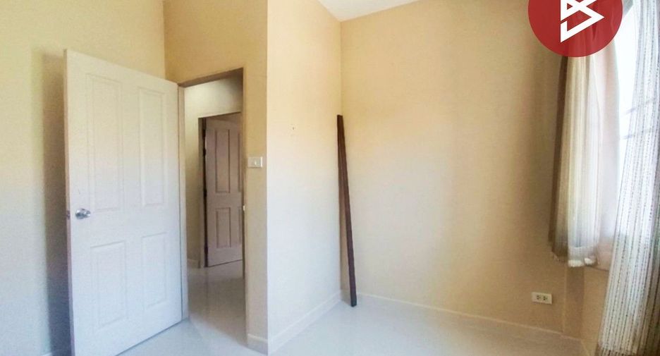 For sale 3 bedrooms townhouse in Mueang Samut Sakhon, Samut Sakhon