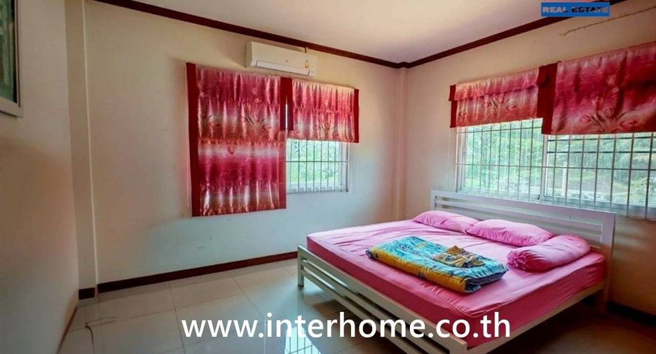 Casa en venta de 3 habitaciones en Khlong Sam Wa, Bangkok