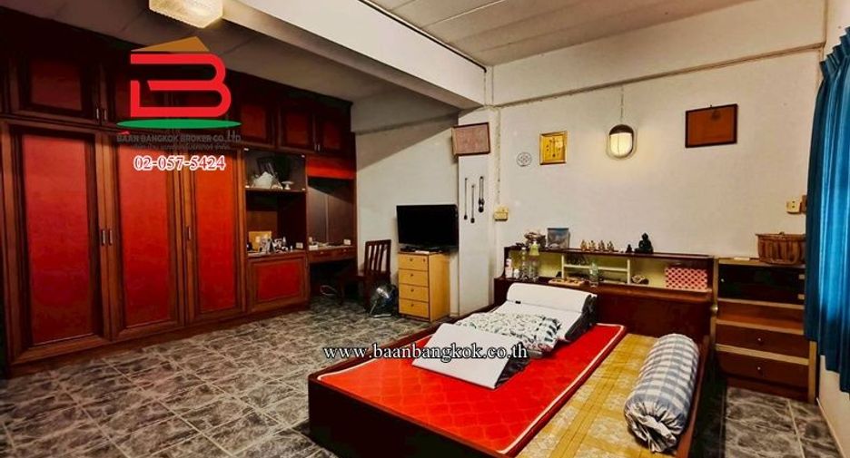 À vendre 3 chambres local commercial à Mueang Nonthaburi, Nonthaburi