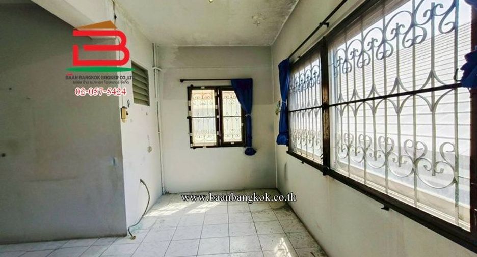 À vendre 3 chambres local commercial à Mueang Nonthaburi, Nonthaburi