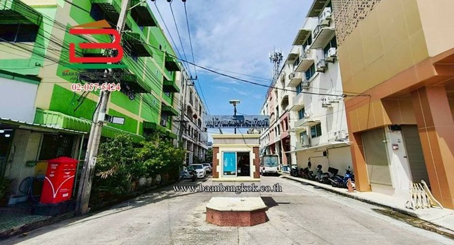 À vendre 3 chambres local commercial à Mueang Nonthaburi, Nonthaburi