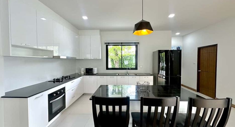 ให้เช่า 4 ห้องนอน วิลล่า ใน หางดง, เชียงใหม่