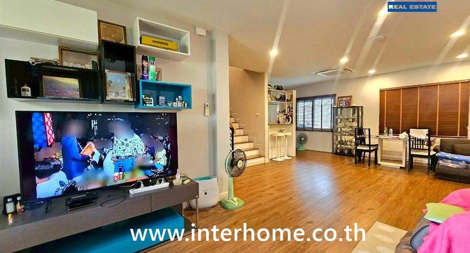 出售 4 卧室 独立屋 在 Bang Phli, Samut Prakan
