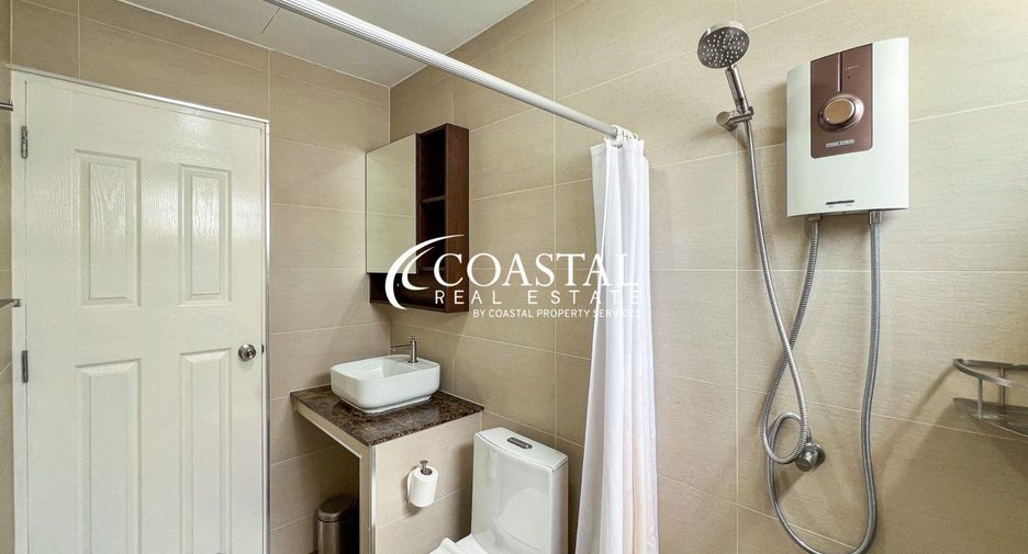 For sale 3 bedrooms house in East Pattaya, Pattaya