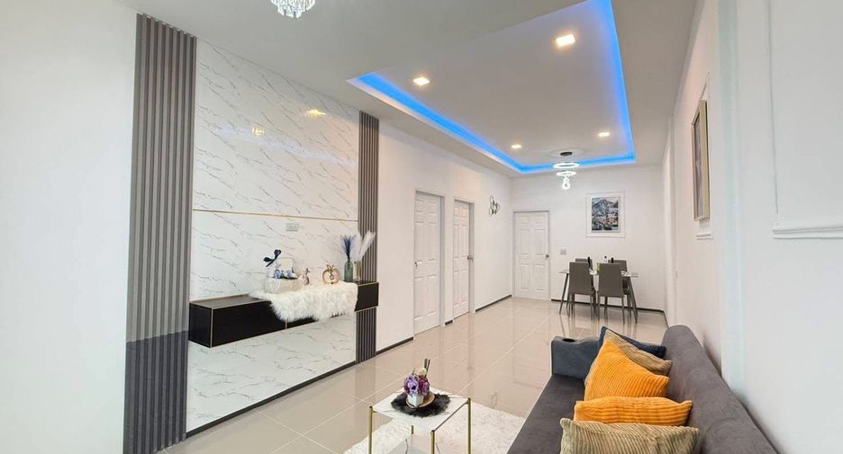 Casa adosada en venta de 2 habitaciones en East Pattaya, Pattaya
