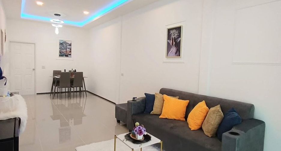 Casa adosada en venta de 2 habitaciones en East Pattaya, Pattaya
