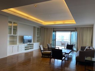 For rent 4 ベッドルーム condo in Watthana, Bangkok