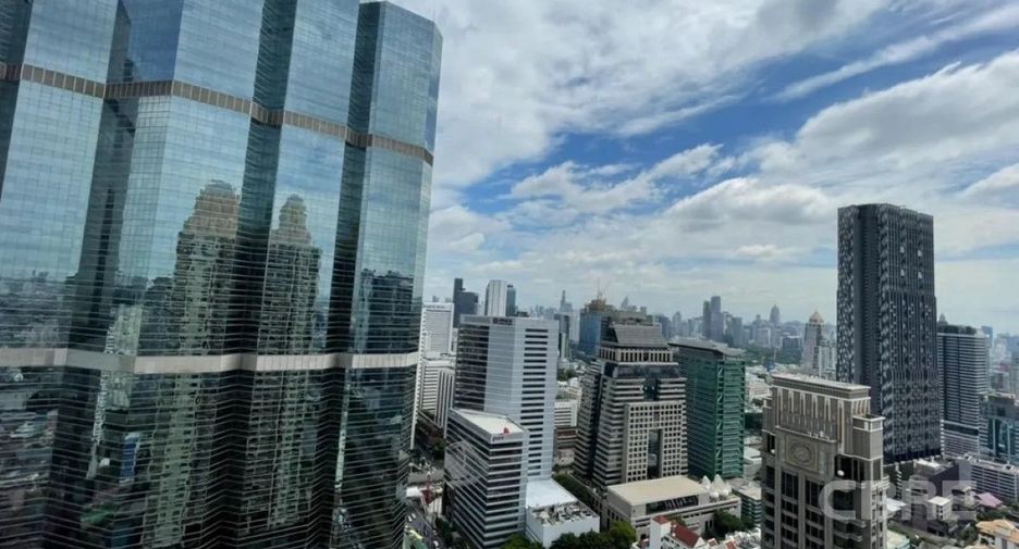 Condo en venta de 3 habitaciones en Sathon, Bangkok