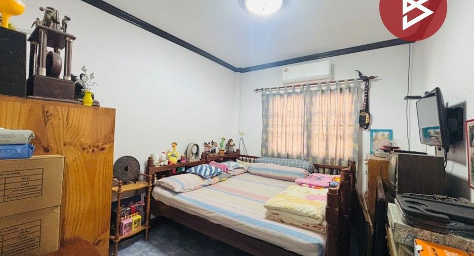 出售 2 卧室 独立屋 在 Ban Bueng, Chon Buri