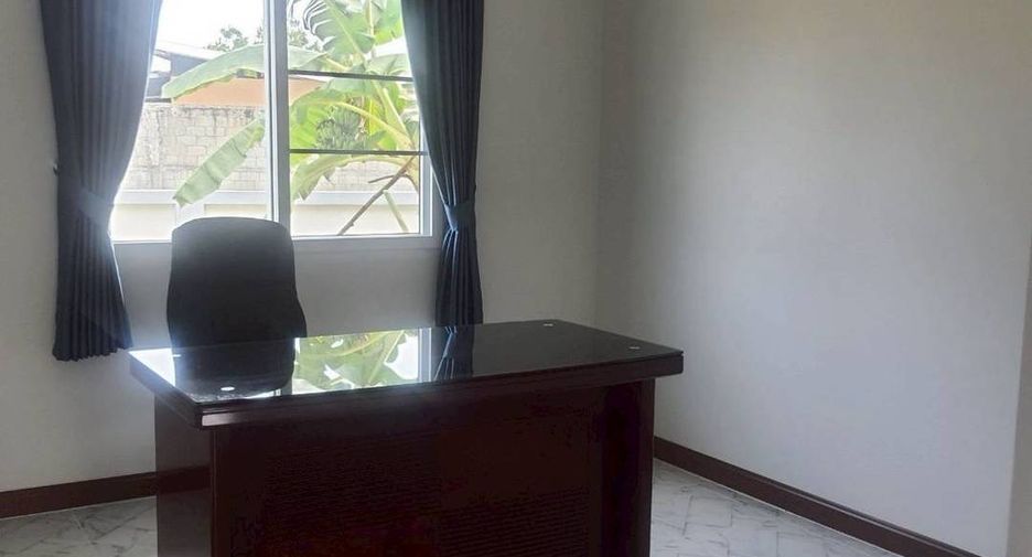 For rent 3 bedrooms house in San Sai, Chiang Mai