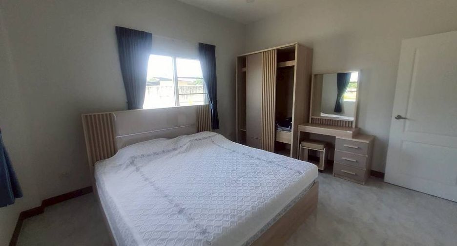 For rent 3 bedrooms house in San Sai, Chiang Mai