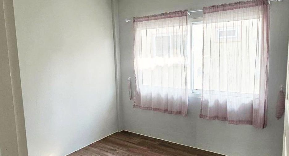 For sale 2 bedrooms townhouse in Bang Bua Thong, Nonthaburi