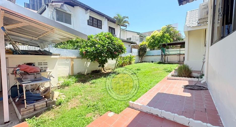 For rent 3 bedrooms villa in South Pattaya, Pattaya