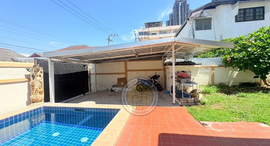 For rent 3 bedrooms villa in South Pattaya, Pattaya