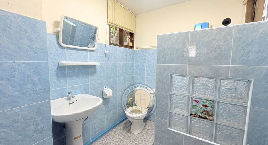 For rent 3 bedrooms villa in South Pattaya, Pattaya