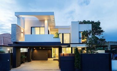 For sale 5 bedrooms villa in Hang Dong, Chiang Mai