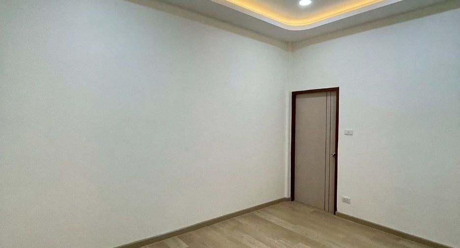 Casa adosada en venta de 2 habitaciones en Central Pattaya, Pattaya