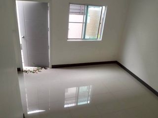 出售 3 卧室 联排别墅 在 Bang Kruai, Nonthaburi