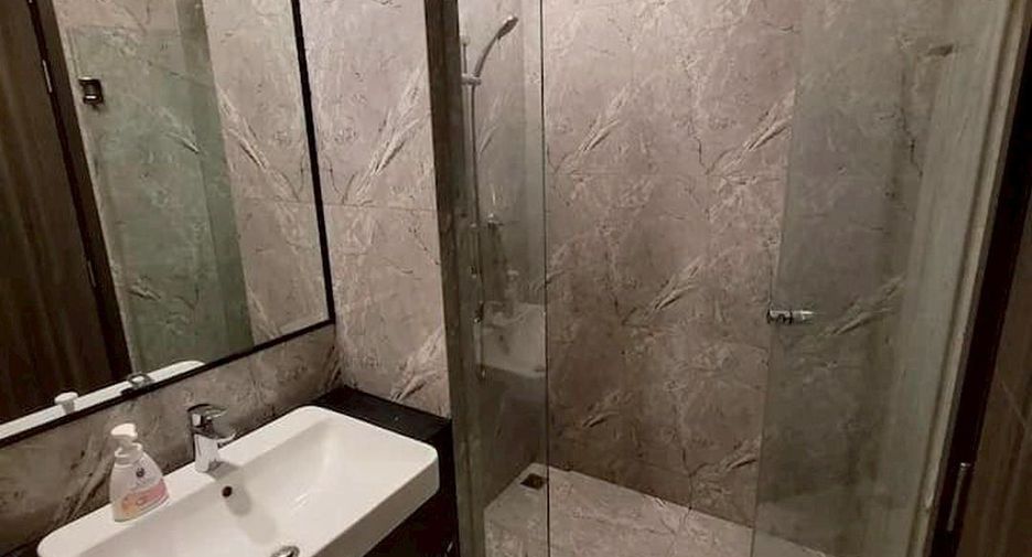 Аренда 1 кровать кондо в Кхлонг Тоеи, Бангкок